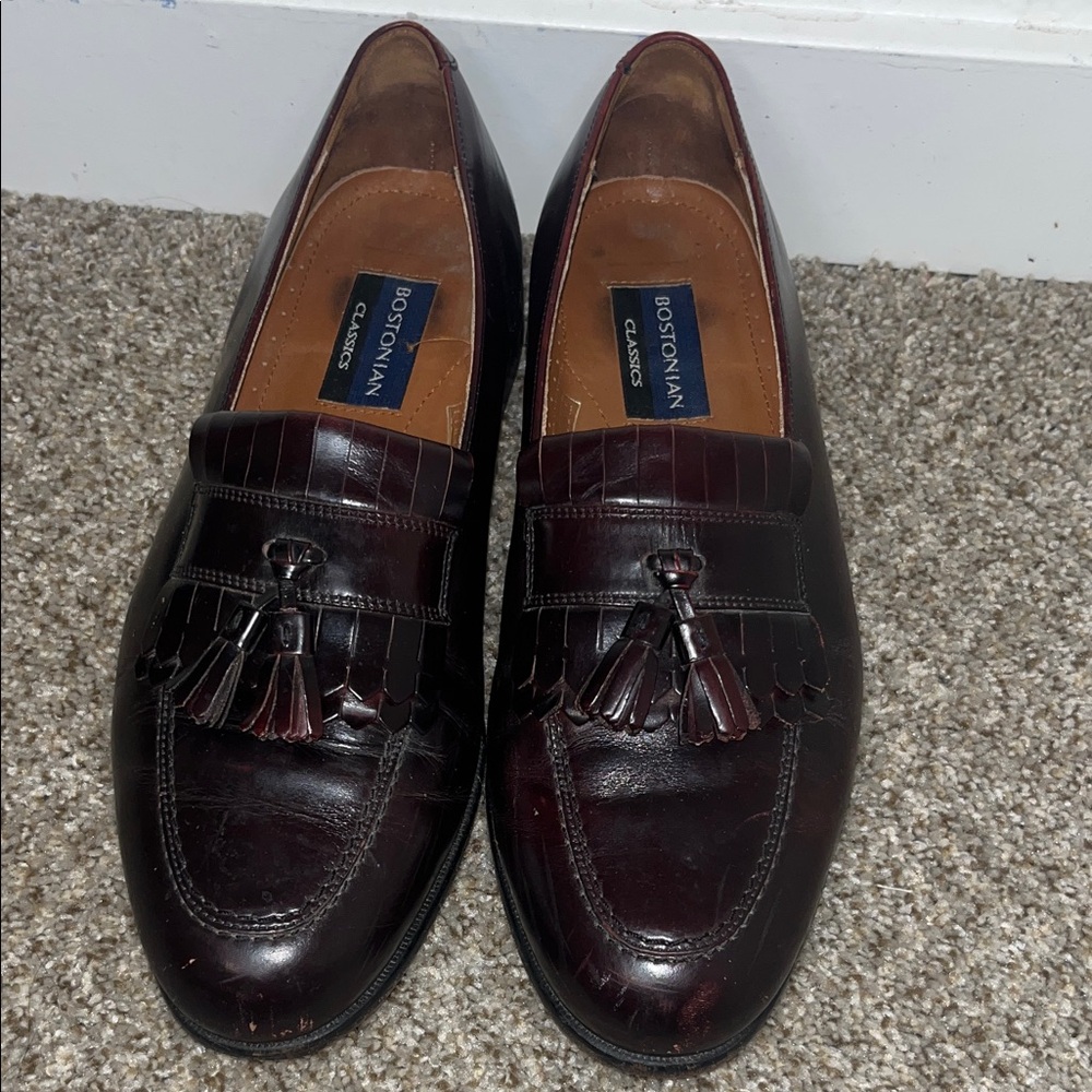 BOSTONIAN  Men’s Tassel Kiltie Loafers in Dark Brown Burgundy